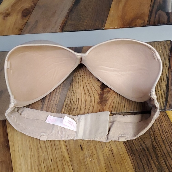 Victorias Secret strapless nude bra - Picture 5 of 6